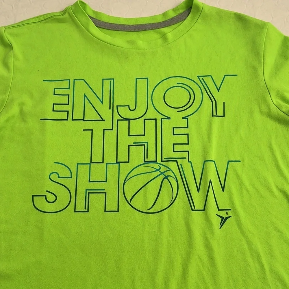 Old Navy neon green blue gradient logo performance short sleeve t-shirt